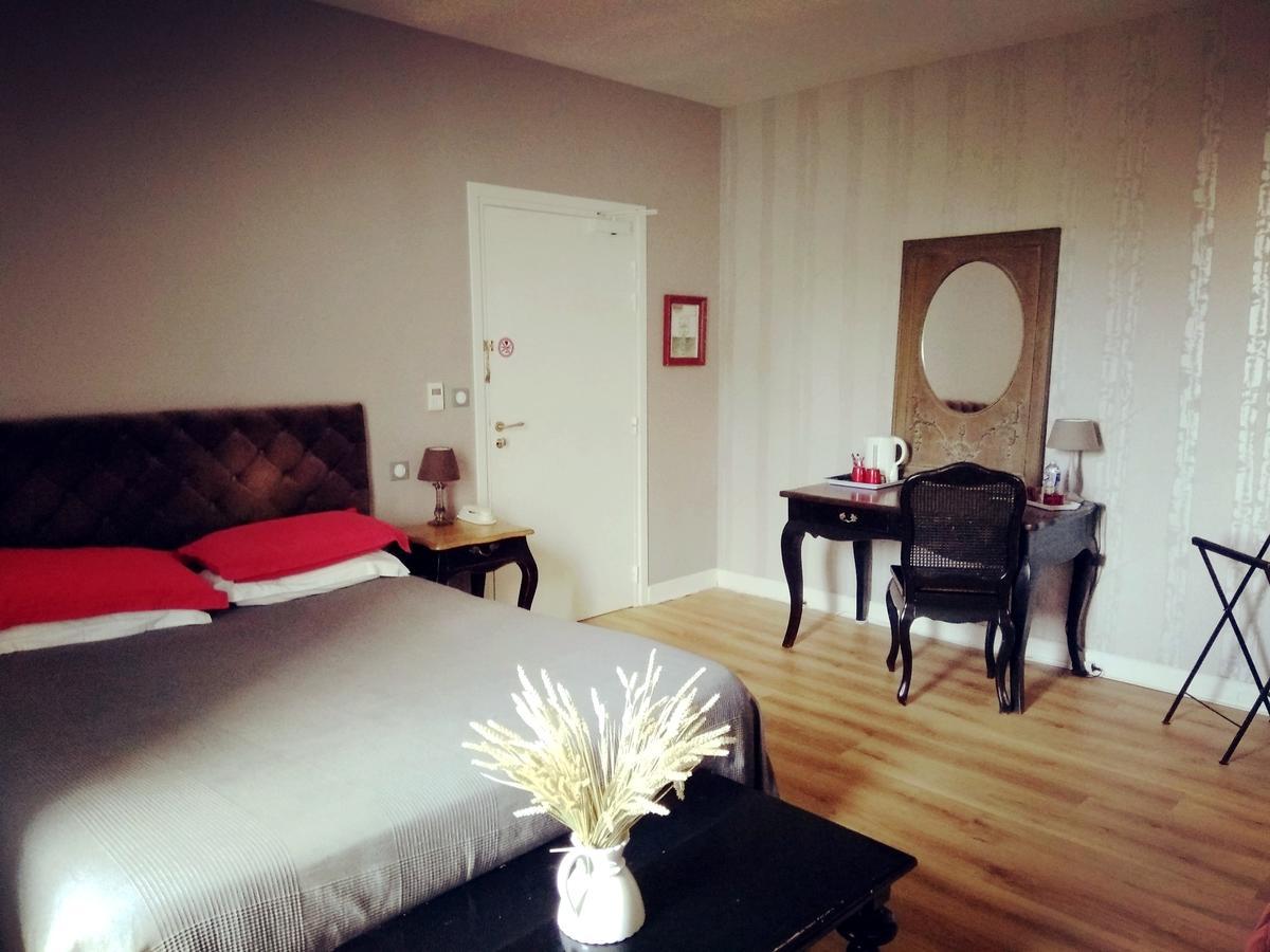 Saint-Pierre-dʼIrube Hotel La Villa מראה חיצוני תמונה